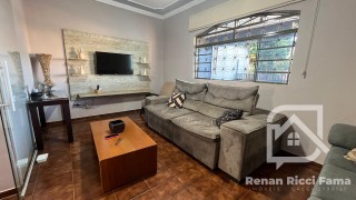 Rua Miquelina Dias, 325